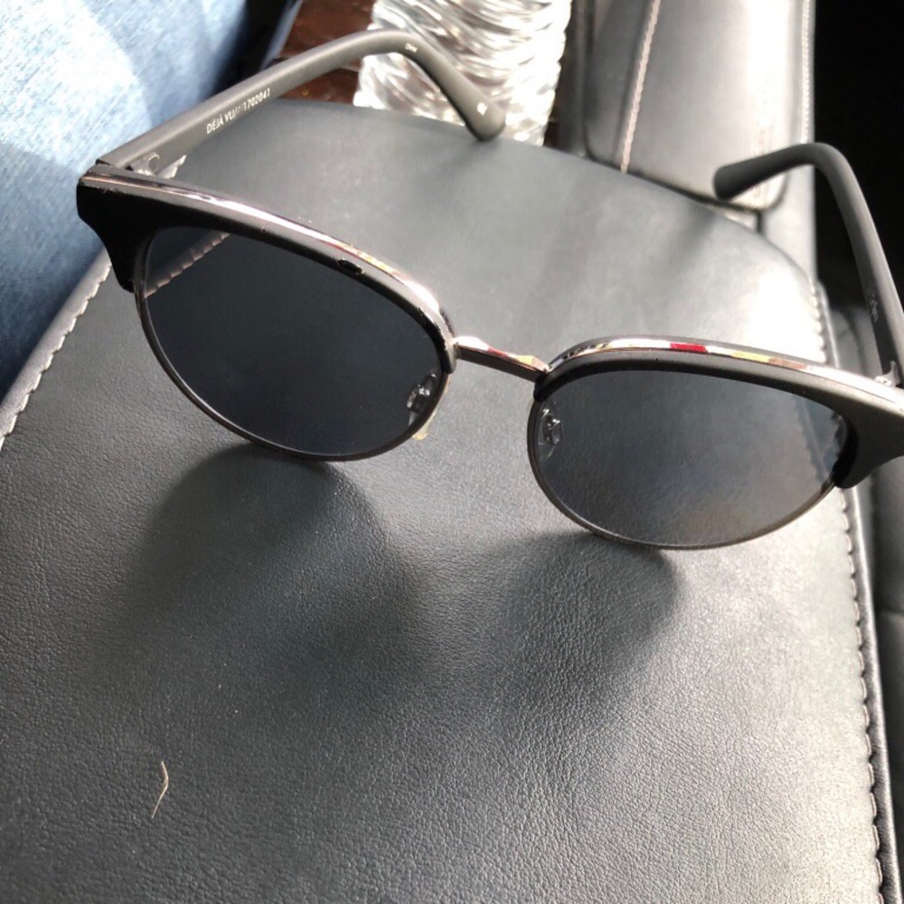 Le specs deja vu sunglasses